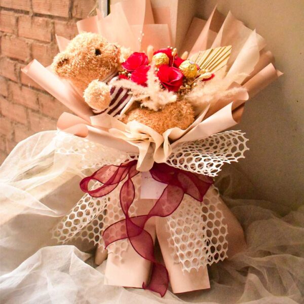 Teddy Bouquet Red