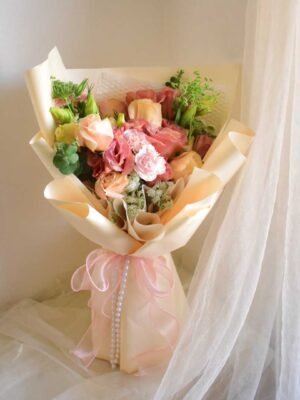 kaoole Lisianthus bouquet