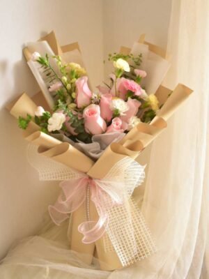 nksgjle{j Emmeline Bouquet