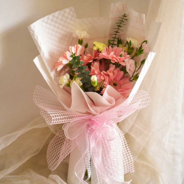 Sweet Gerbera bouquet - Imagen 3