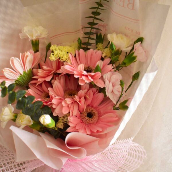 Sweet Gerbera bouquet - Imagen 2