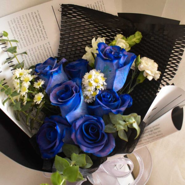 Blue swan bouquet - Imagen 3