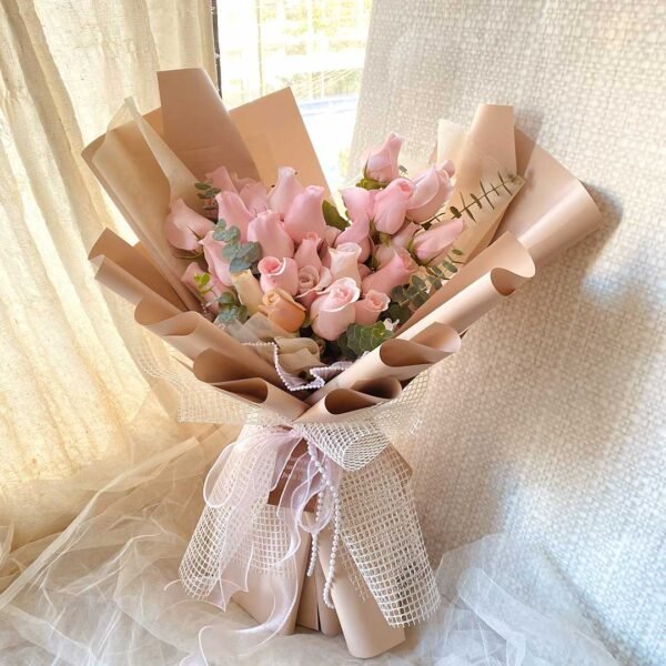 gedged Romantic Pink Bouquet