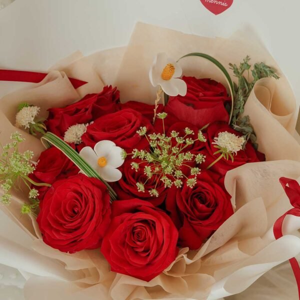 Red Sweet Bouquet