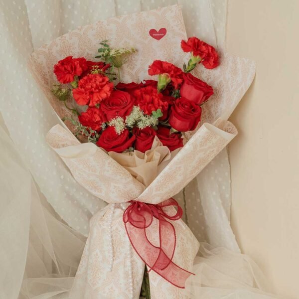 Red Vintage Bouquet