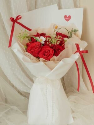 Red Sweet Bouquet